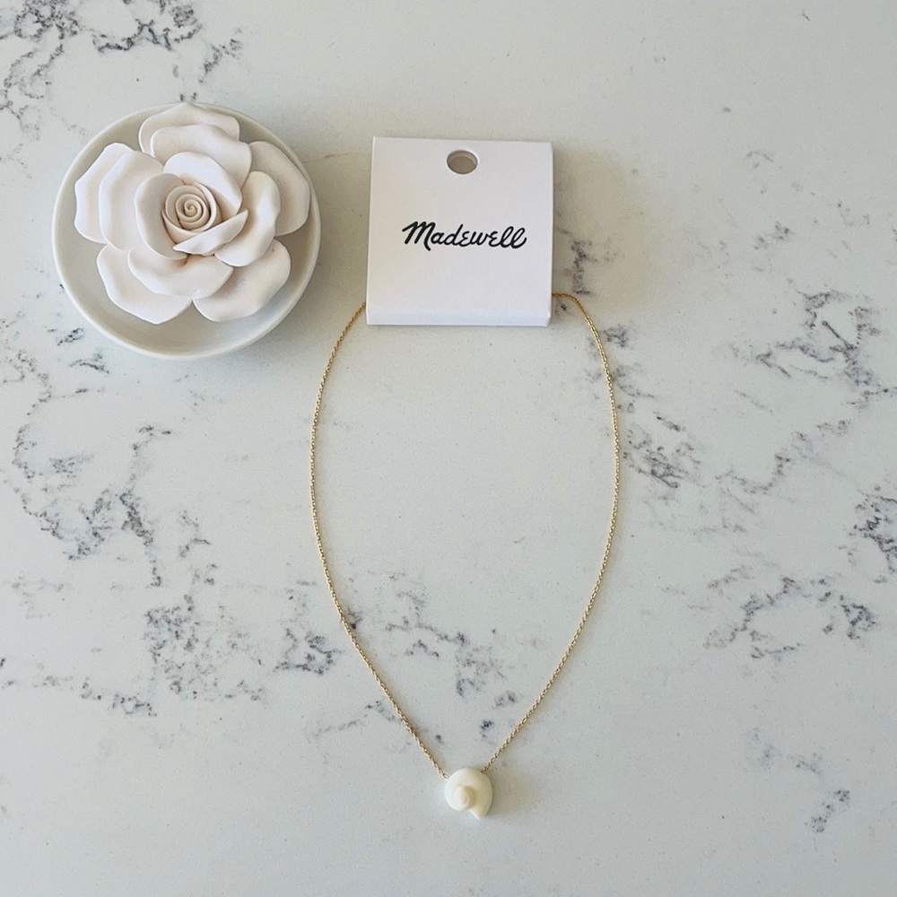 Madewell Shell Pendant Necklace